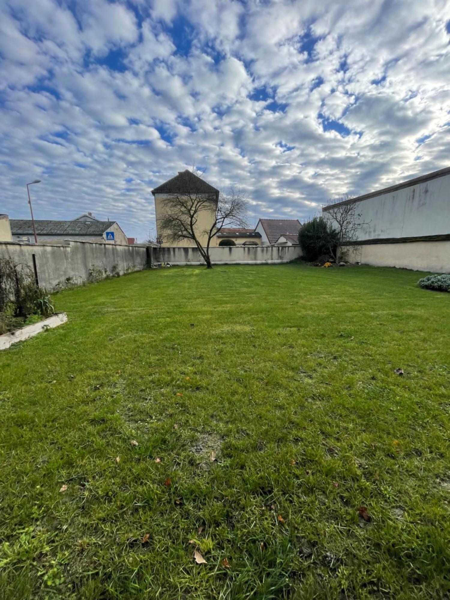 Le Calyaden Athis (Marne)